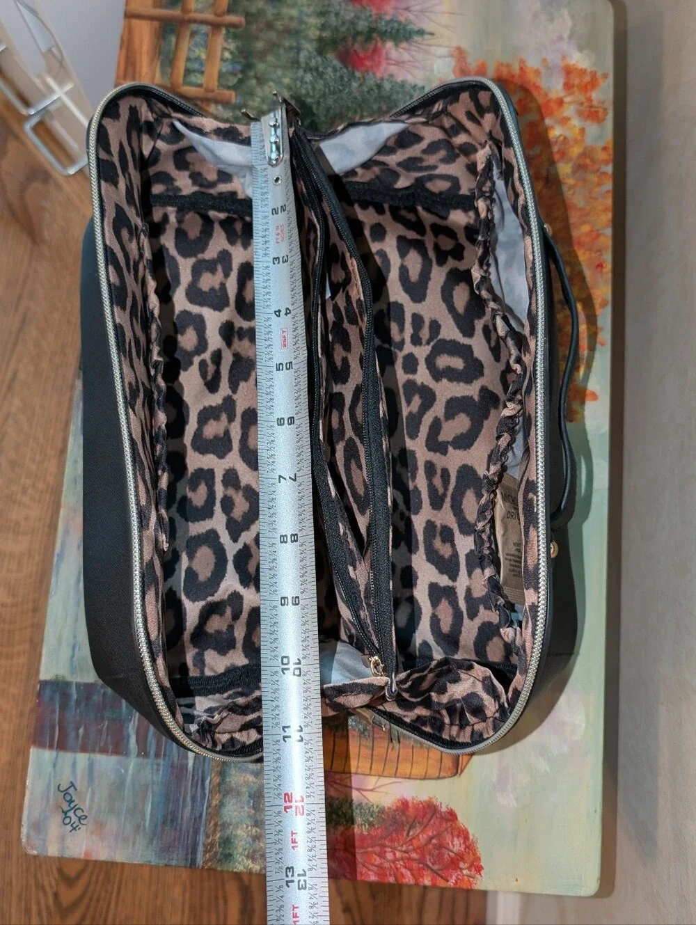 NWT Chicos Black Saffiano Faux Leather Toiletry Bag Travel Makeup Case NWT